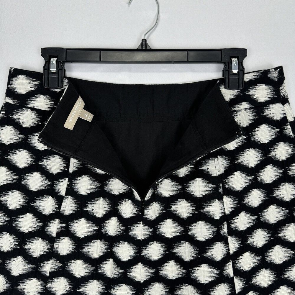 Banana Republic Mini Skirt Black White Polka Dot Size 10 A-Line Pleated Back Zip - Picture 8 of 15